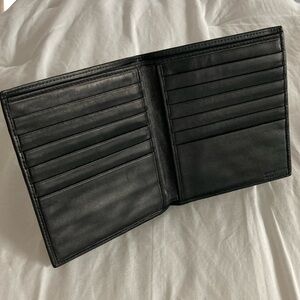 NEW Men’s Black CALFSKIN super soft Leather Wallet…MADE IN ITALY!